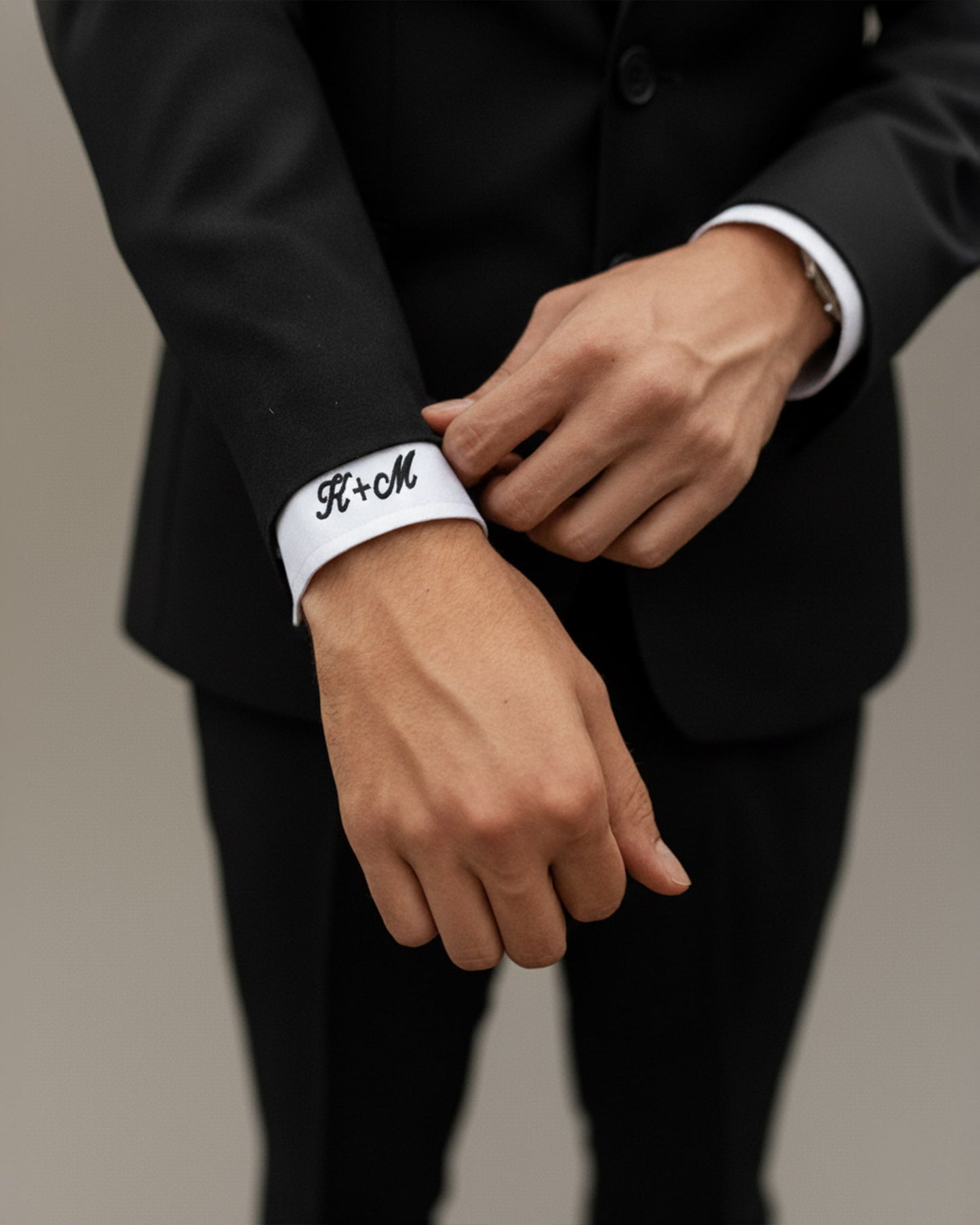 Initialed Cuff Stretch Woven Shirt