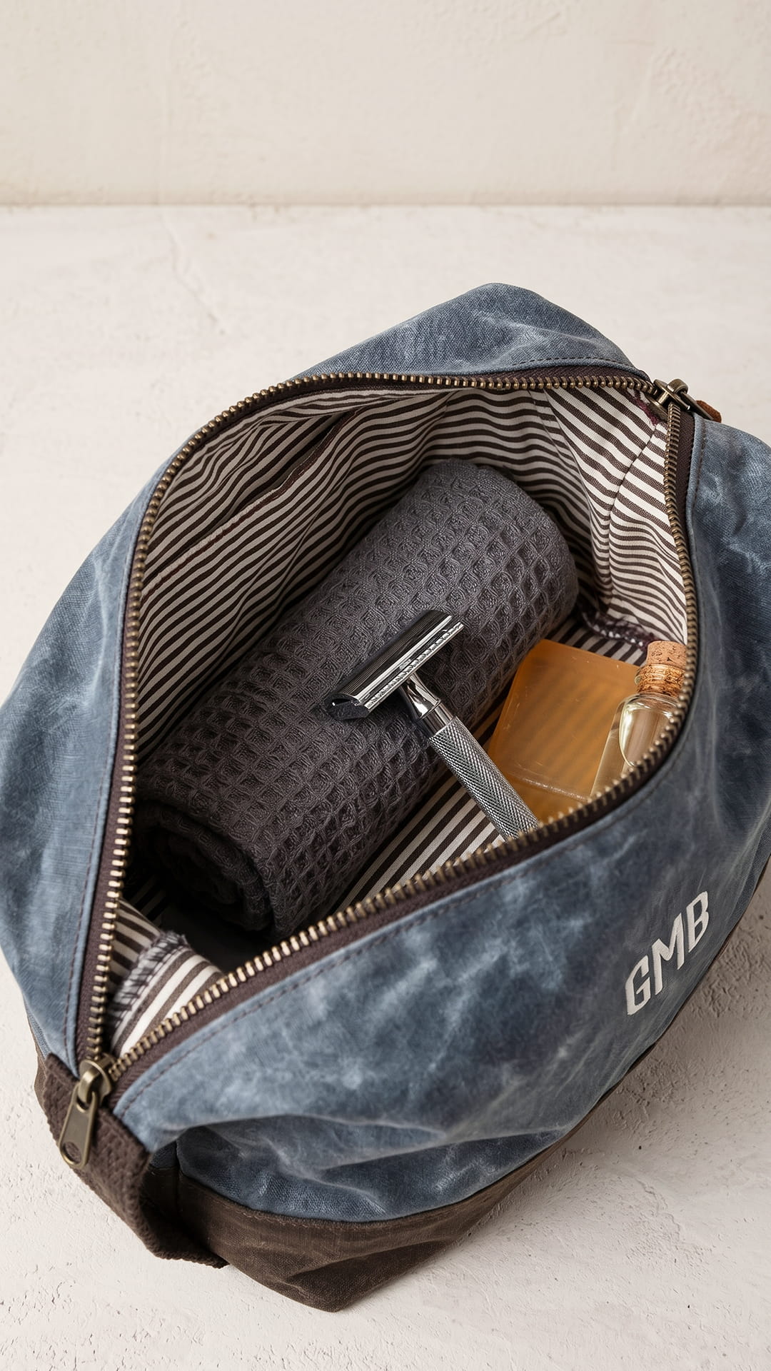 Waxed Dopp Kit | Groomsmen Travel Gift
